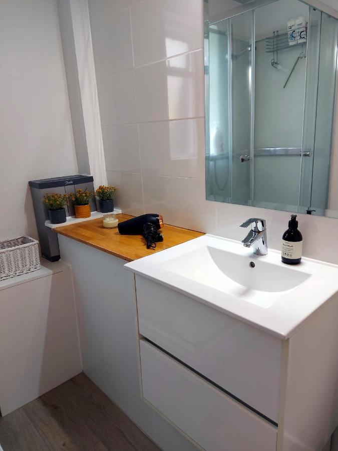 B&B Rooms Husavik 3 외부 사진