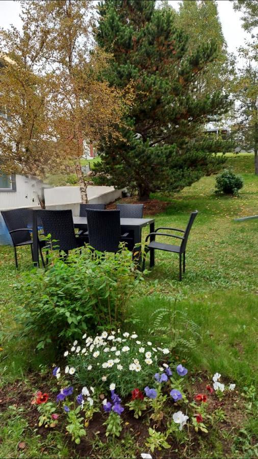 B&B Rooms Husavik 3 외부 사진