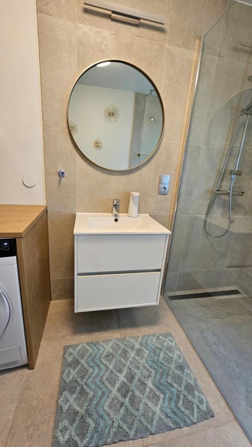 B&B Rooms Husavik 3 외부 사진